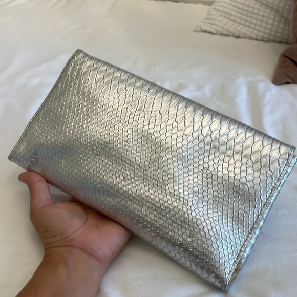 Jessica McClintock Evening Envelope tote - Picture 5 of 7